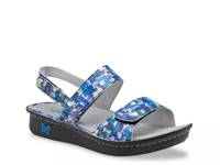 Verona Wedge Sandal Blue view