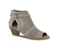 Carrigan Bootie Grey view