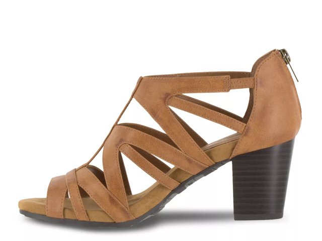 Amaze Sandal