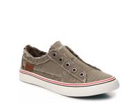 Play Slip-On Sneaker - Women's Green view