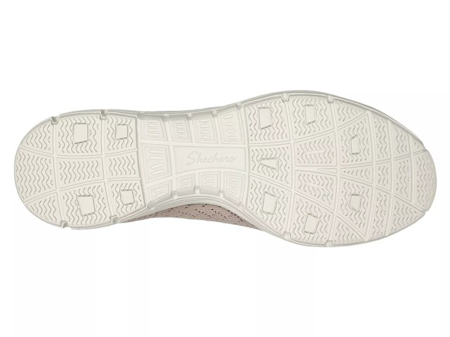 Seager Scallop Slip-On Sneaker