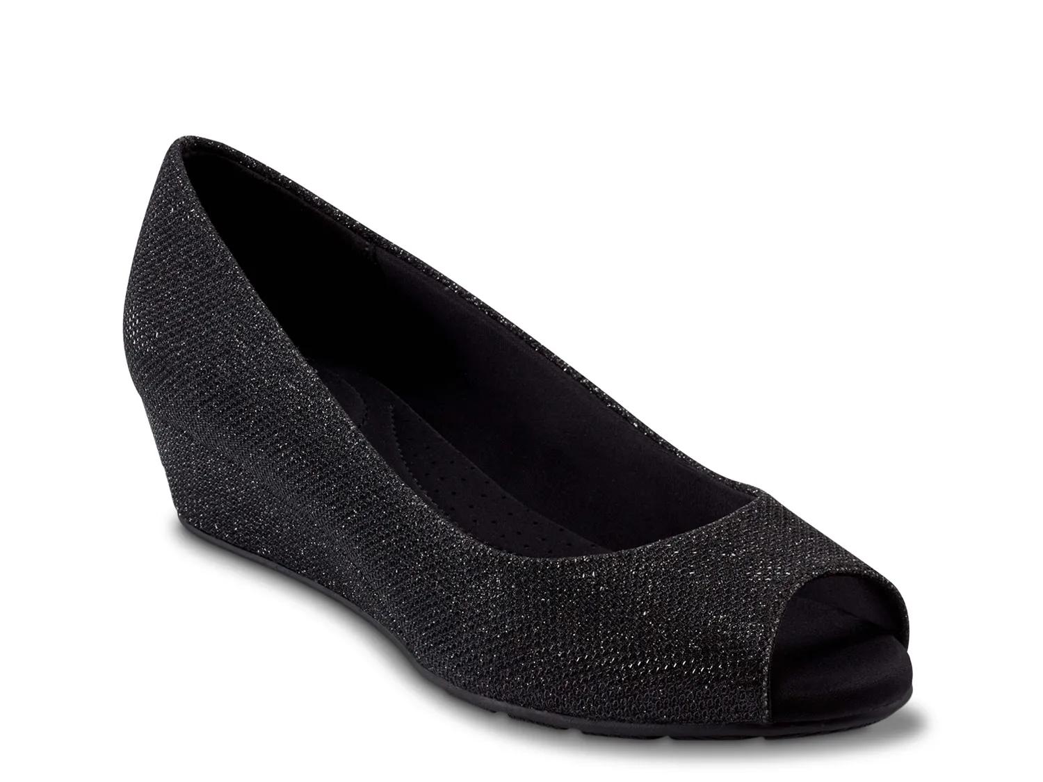 Candra Wedge Pump - image 3