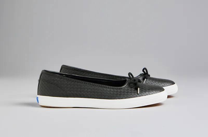 A side view of the Maisie Ballet Basketweave Emboss Leather flats in black. Shop Leather.