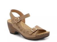 Shantay Sandal Light Brown view