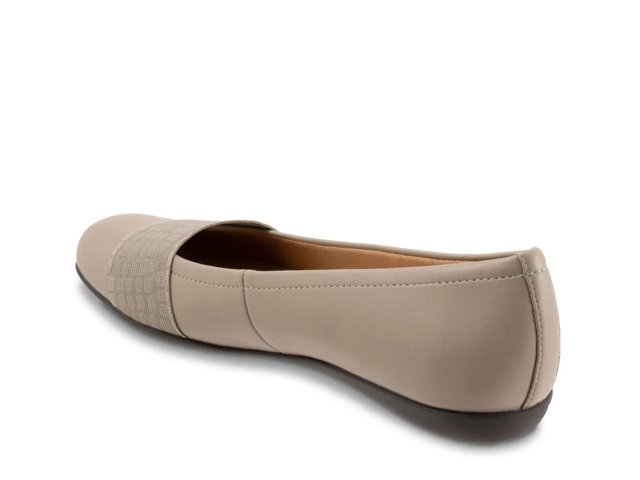 Samantha Ballet Flat