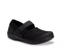 Qutie Slip-On Black view