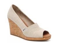 Classic Wedge Sandal - Women's Taupe view