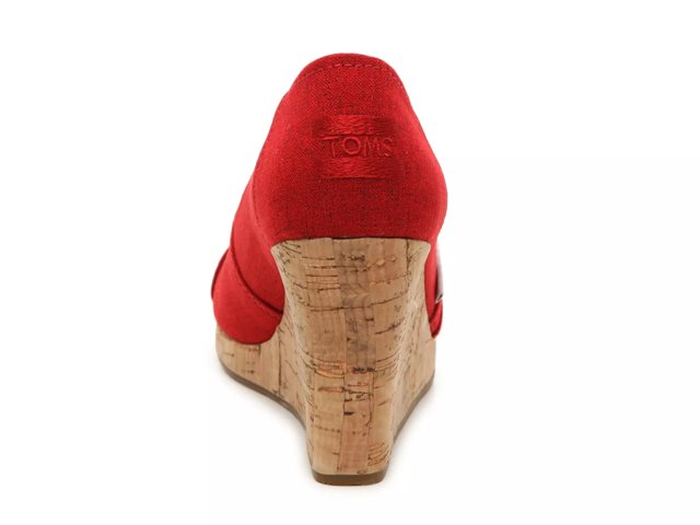 Classic Wedge Sandal - Women's