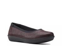 Ayla Low Slip-On Burgundy view