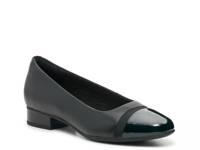 Juliet Monte Flat Black view