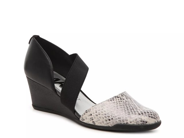 Sport Tara Wedge Pump