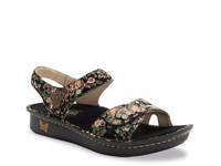 Vienna Wedge Sandal Multicolor view