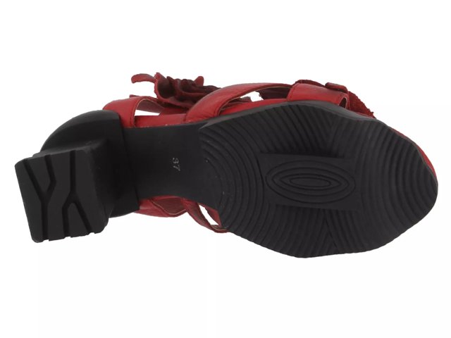 Shelly Platform Sandal