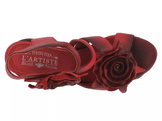 Shelly Platform Sandal