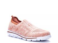 Travelactiv Stretch Slip-On Sneaker Light Pink view