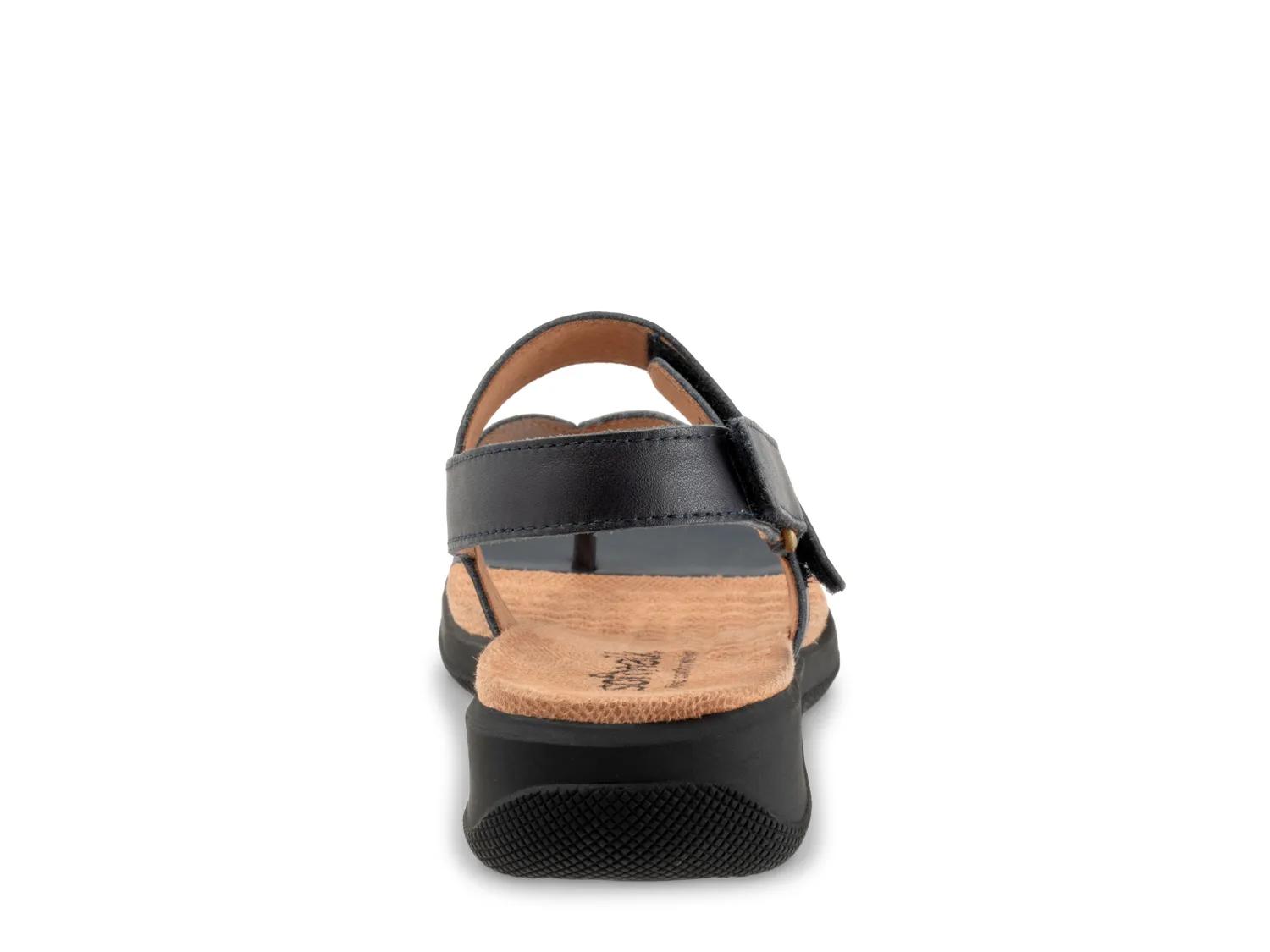 Tracy Sandal