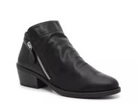 Gusto Bootie Black Patent view
