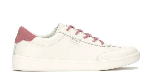 A side view of the Ace II T-Toe Leather Lace-Up in egret/dusty rose. Shop Leather.