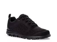 Travelactiv Sneaker - Women's Black view