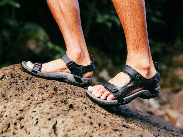 Teva Meacham River Sandal - Free Shipping | DSW display picture 1