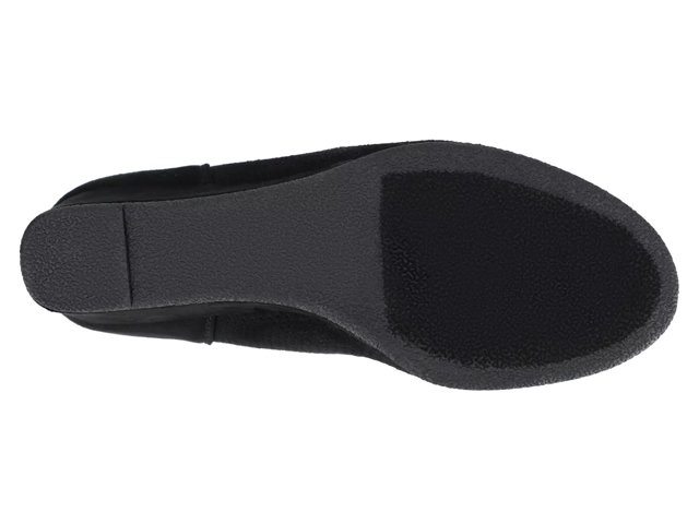 Journee Mylee Wedge Bootie - Free Shipping | DSW