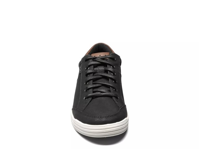 Kore City Walk Sneaker