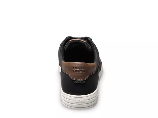 Kore City Walk Sneaker