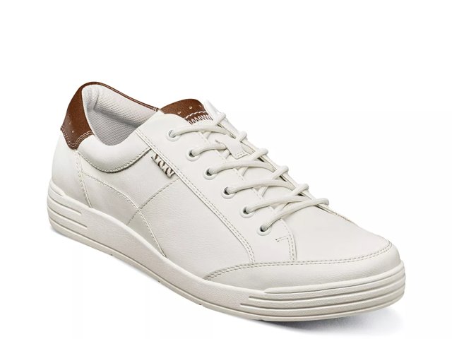 Kore City Walk Sneaker