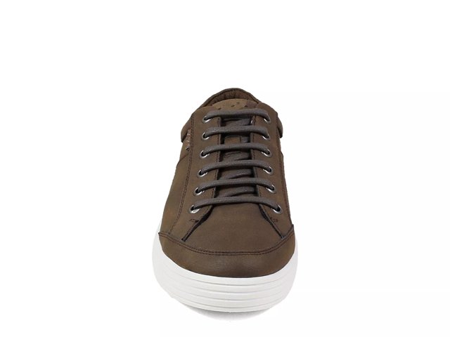 Kore City Walk Sneaker