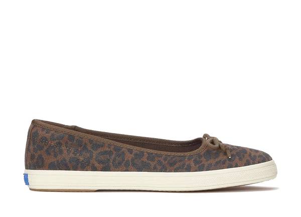A side view of the Maisie Ballet Leopard Suede in dark brown.