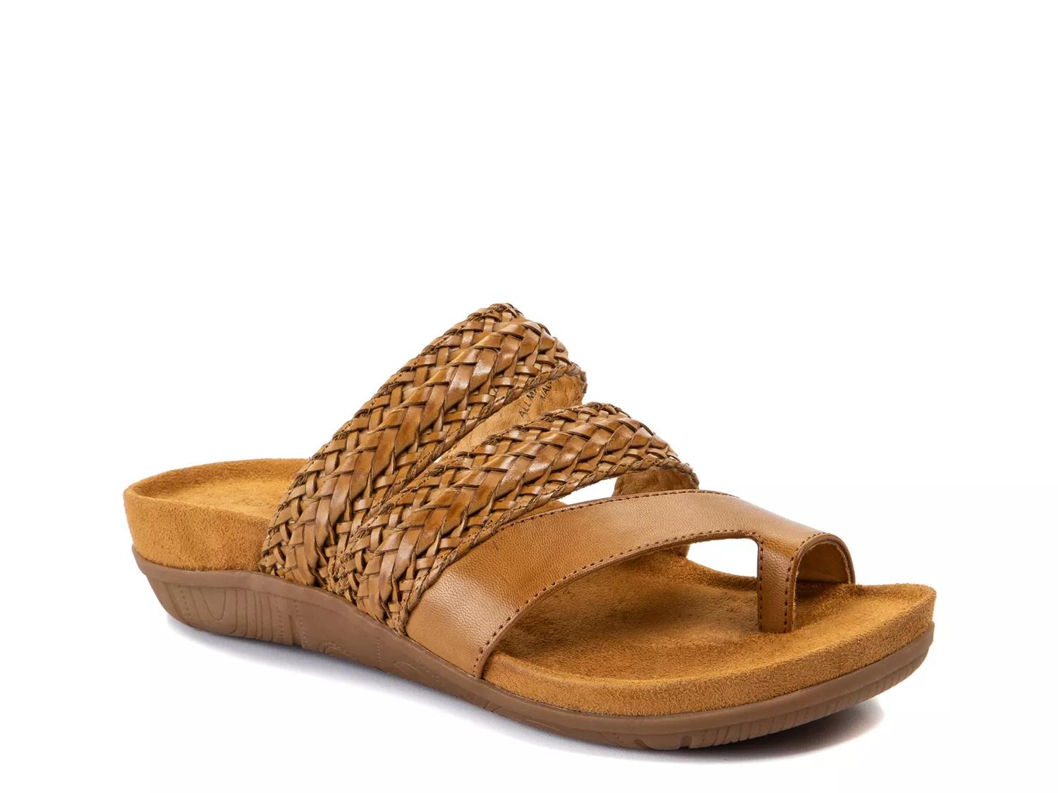 Jonelle Sandal - image 3