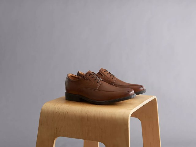 Clarks Whiddon Pace Oxford - Free Shipping | DSW display picture 2