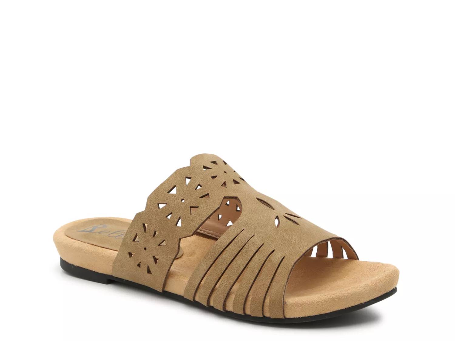 Nikole Sandal
