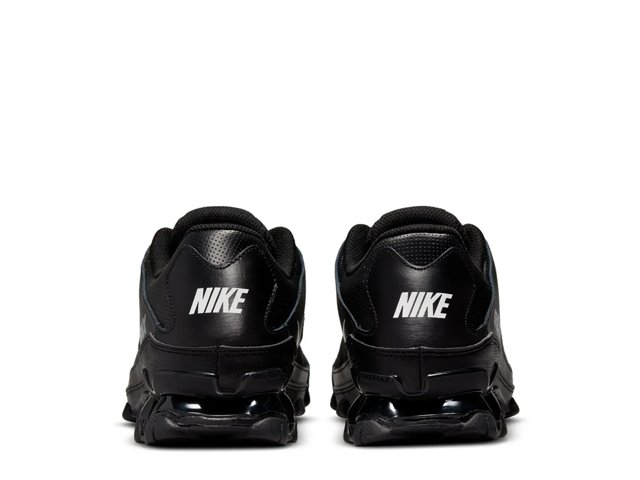 Reax 8 TR Sneaker - Men's