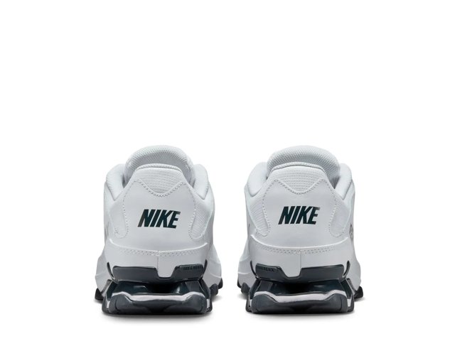 Reax 8 TR Sneaker - Men's