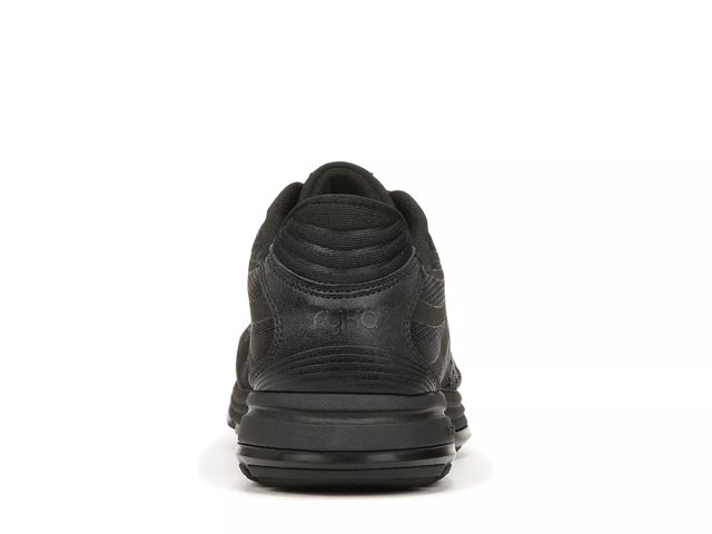 Devotion Plus 3 Walking Shoe - Women's