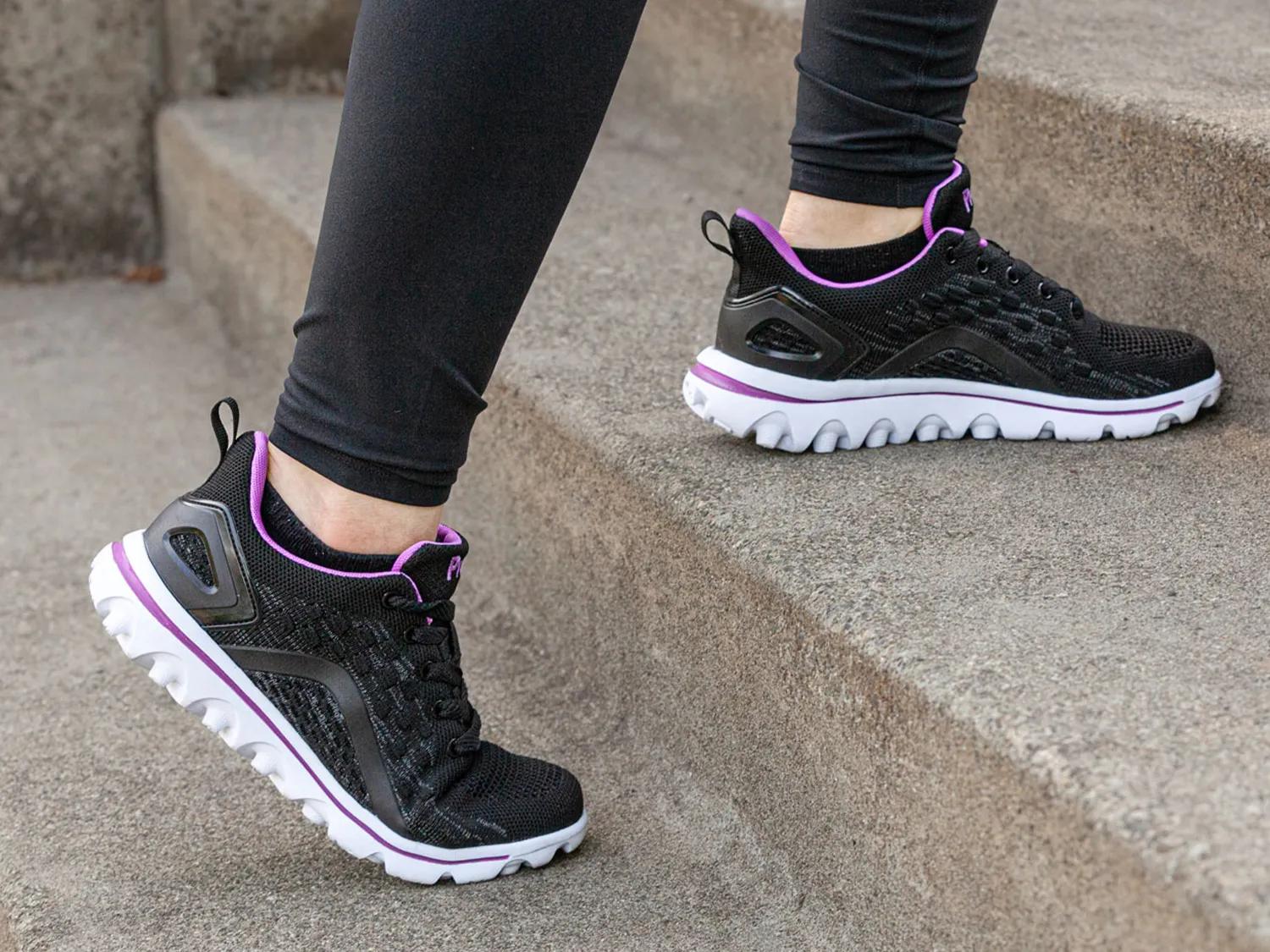 TravelActiv Axial Sneaker - Women's