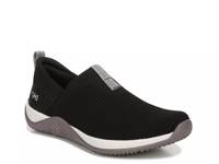 Echo Knit Slip-On Sneaker - Women's Black/White view