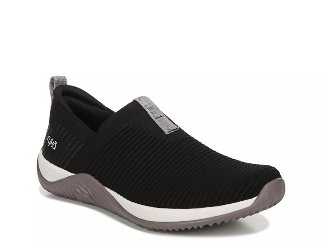 Echo Knit Slip-On Sneaker - Women's