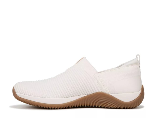 Echo Knit Slip-On Sneaker - Women's