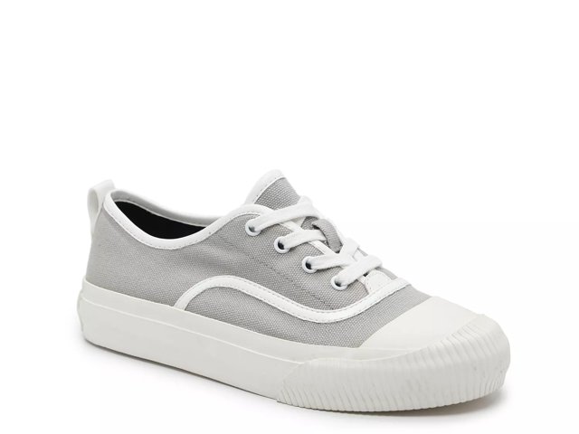 Cassy Sneaker - Women's