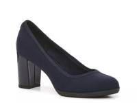 Carole Pump Navy view