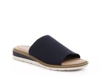 Ari Sandal Navy view