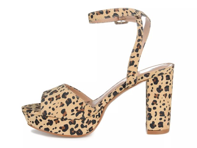 Nairri Platform Sandal