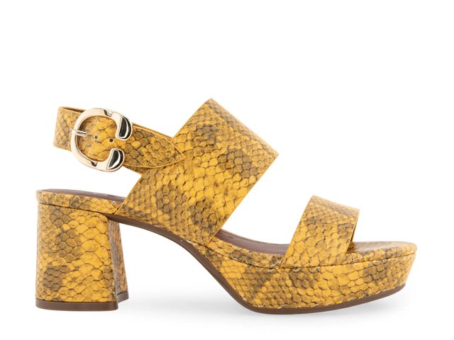 Camera Platform Sandal