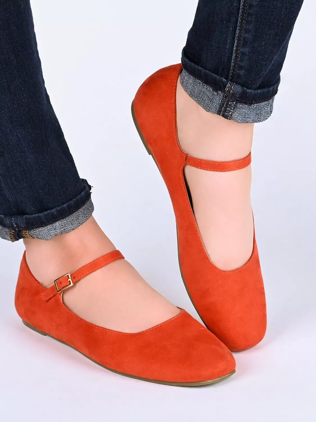 Carrie Mary Jane Flat