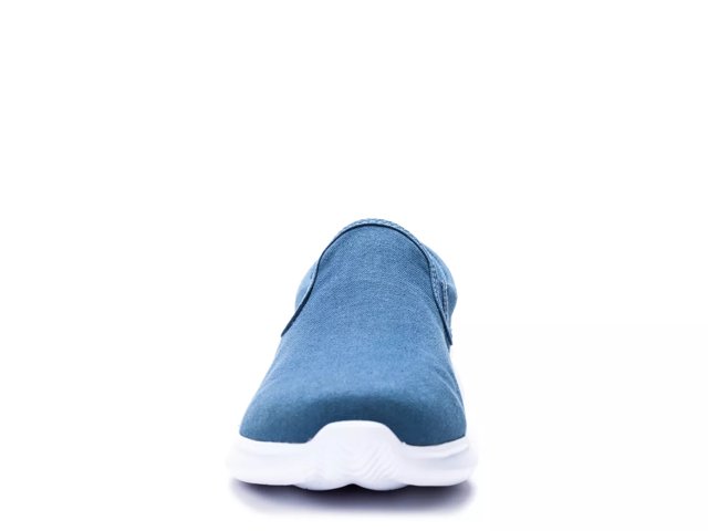 Finch Slip-On Sneaker