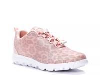 Travelactive Safari Sneaker Light Pink Animal Print view