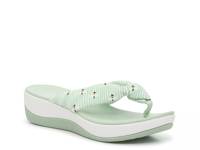 Cloudsteppers Arla Glison Sandal Light Green & White Stripe Bee Print view
