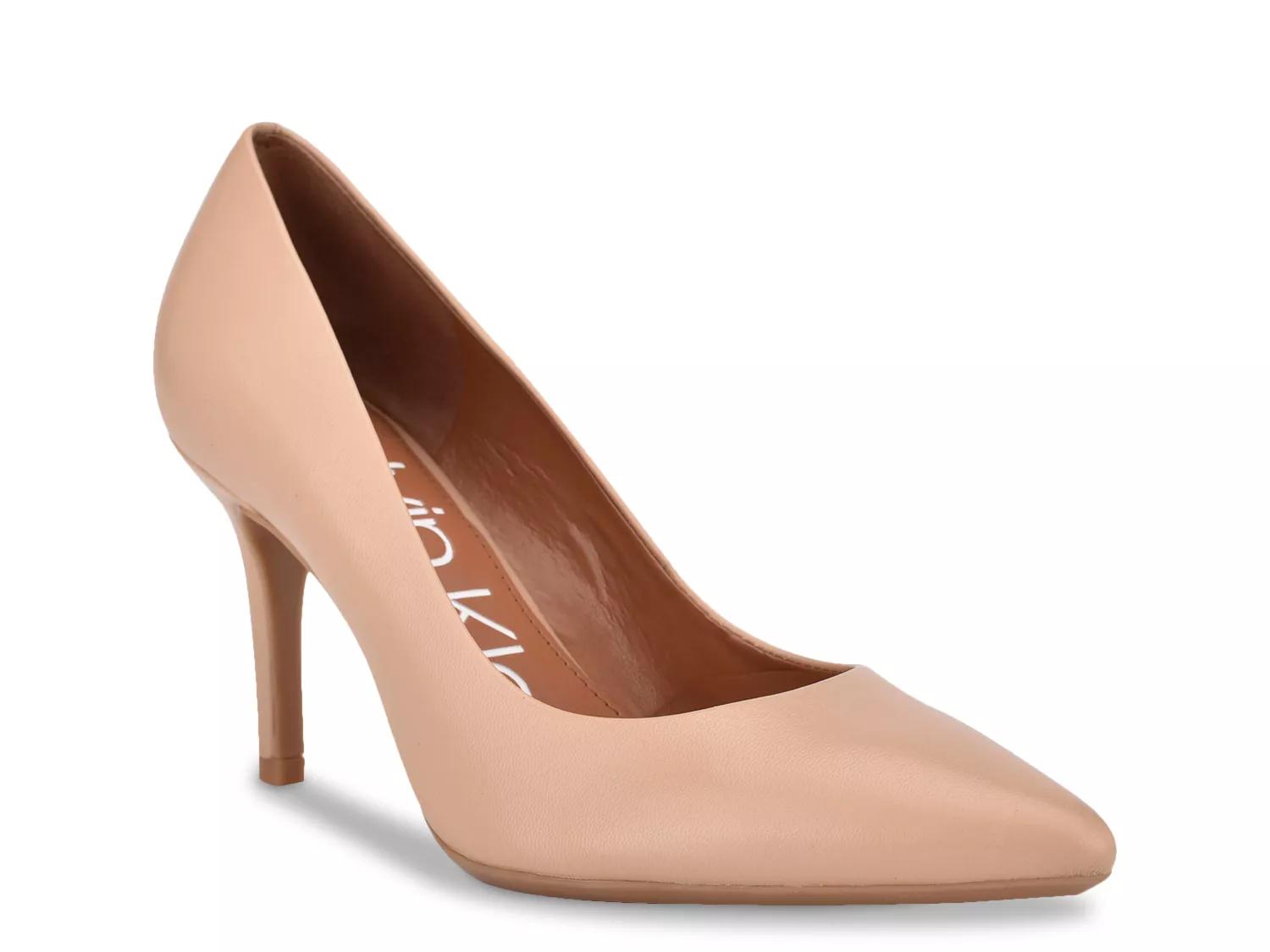 Gayle Pump - image 2